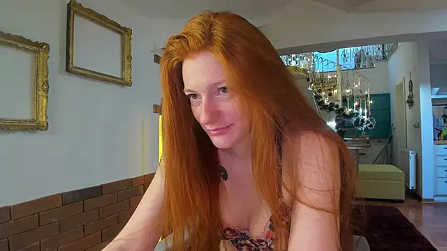 Snapshot of Aliceginger99 chatting on 01.12.26 Aliceginger99 online show from 01.12.26