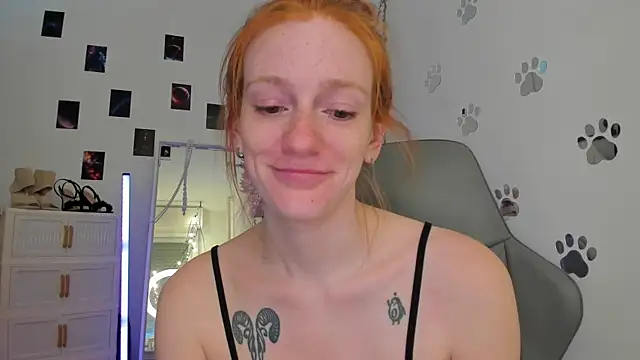 Aliceginger99 online show from 05.02.26
