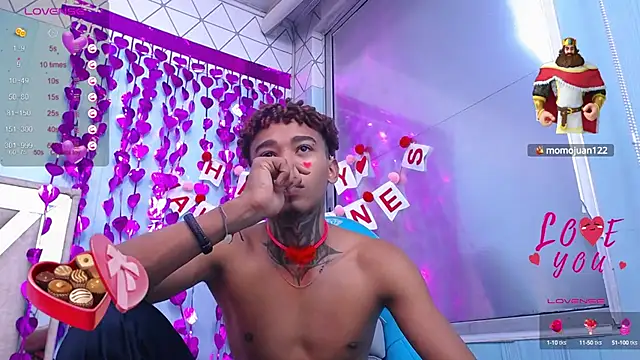 sexy blacks  online show from 02.14.25