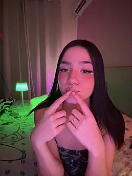 ShannonShanny online show from 10.17.25