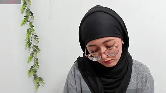 Snapshot of aysel_elid chatting on 01.08.25 aysel elid online show from 01.08.25