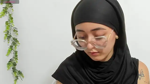 Snapshot of aysel_elid chatting on 02.27.25 aysel elid online show from 02.27.25