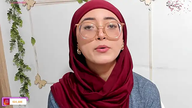 Snapshot of aysel_elid chatting on 06.23.26 aysel elid online show from 06.23.26