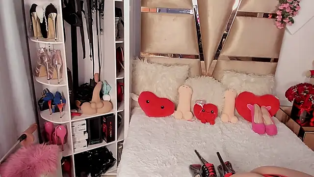 Snapshot of Nikole66_ chatting on 02.05.25 Nikole66  online show from 02.05.25