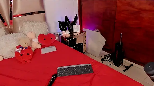 Snapshot of Nikole66_ chatting on 03.07.25 Nikole66  online show from 03.07.25