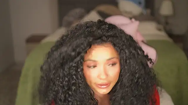 Moan4u online show from 12.19.24