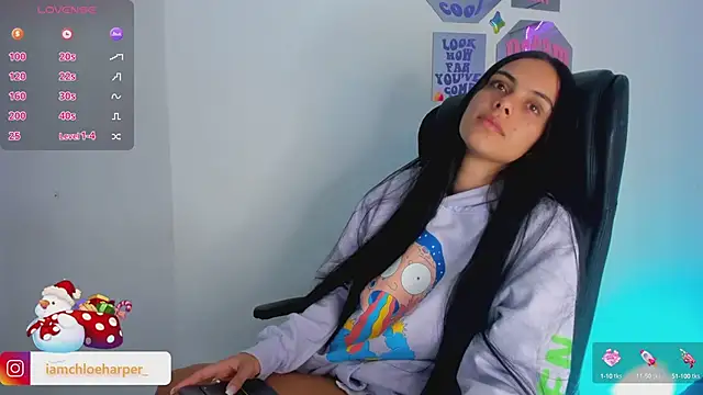 Snapshot of ChloeHarper_ chatting on 12.28.24 ChloeHarper online show from 12.28.24