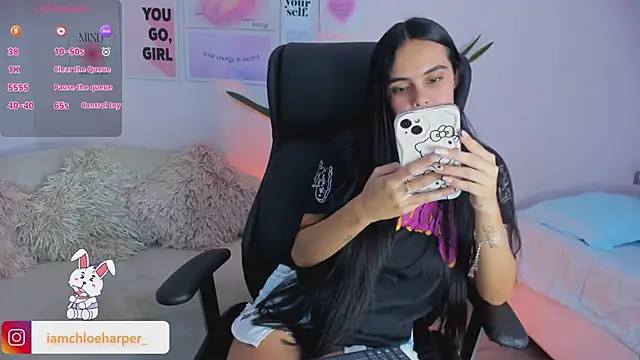 Snapshot of ChloeHarper_ chatting on 01.24.25 ChloeHarper online show from 01.24.25