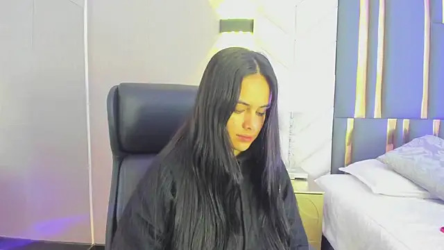 ChloeHarper  online show from 02.14.26