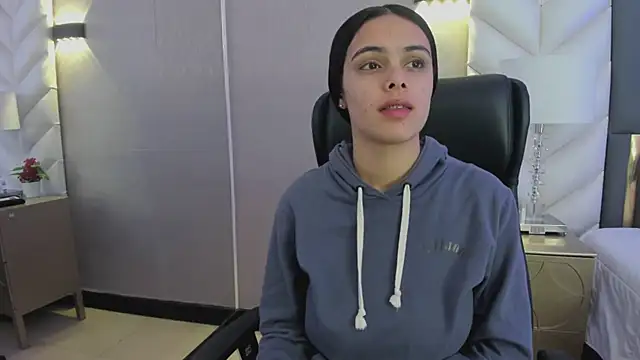 ChloeHarper  online show from 02.27.26