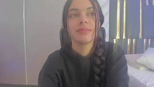 Snapshot of ChloeHarper_ chatting on 07.13.26 ChloeHarper online show from 07.13.26