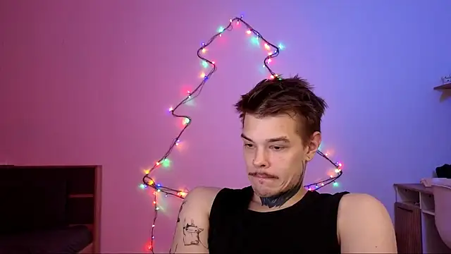 DENIS HERE online show from 11.28.25