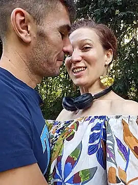 Exhibitionsplit online show from 10.22.25