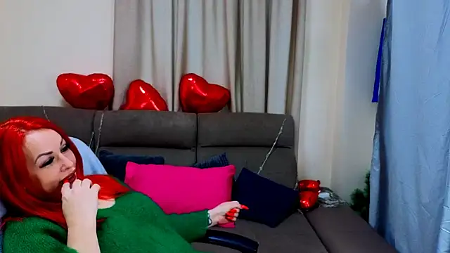 Snapshot of RedHeadBridget chatting on 02.17.26 RedHeadBridget online show from 02.17.26