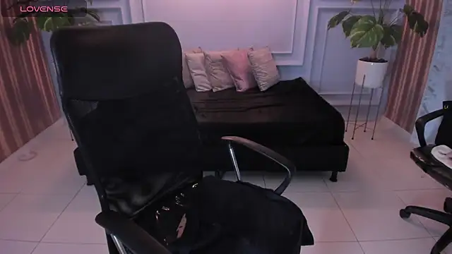 meliboobs  online show from 02.20.26