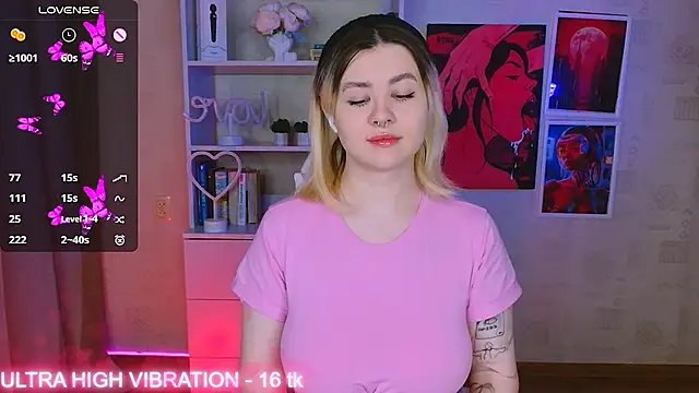 cutie mili online show from 02.26.25