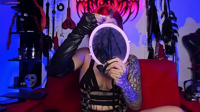 irregular fetish  online show from 11.15.25