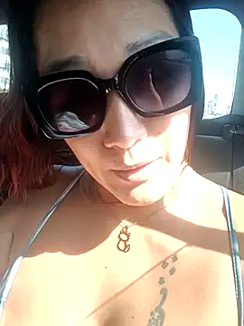 Snapshot of LISA_BULLOCK_ chatting on 03.11.25 LISA BULLOCK  online show from 03.11.25