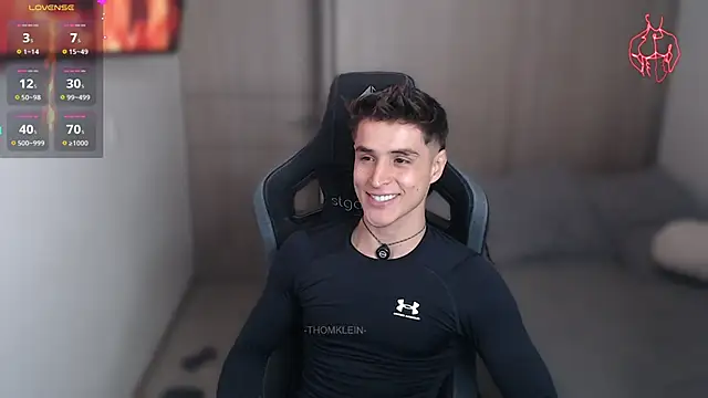 Snapshot of thomklein chatting on 03.04.26 thomklein online show from 03.04.26