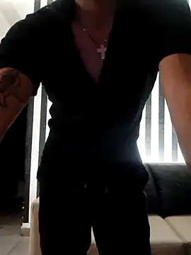 Snapshot of pretorianoo53 chatting on 11.09.25 pretorianoo53 online show from 11.09.25