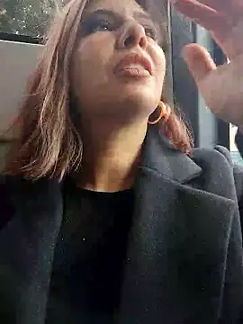 scarlett moore online show from 09.27.25