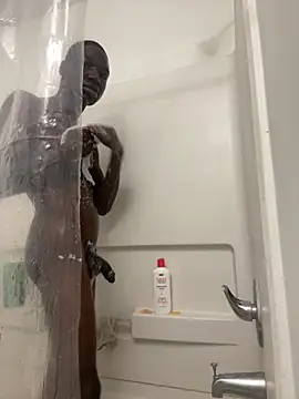 Snapshot of Atlantalitty chatting on 12.04.24 Atlantalitty online show from 12.04.24