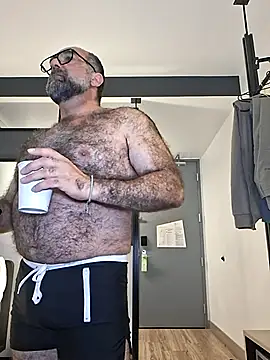 chainjulious online show from 04.22.26