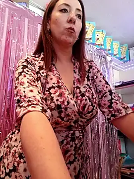 Mia Novikov online show from 06.18.26