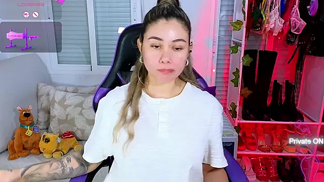 Tawny cox online show from 01.16.25