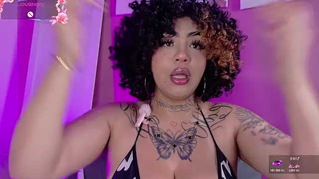 foxxy-lov3 online show from 04.28.26