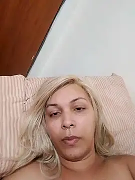 transgirl26 online show from 01.22.25