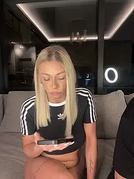SexOnMyLvL online show from 05.07.26