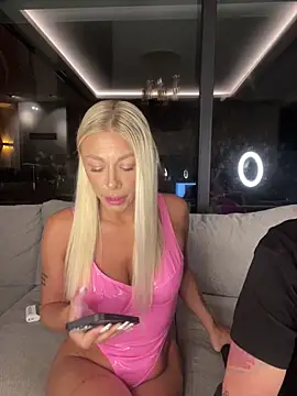 SexOnMyLvL online show from 06.30.26