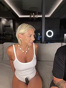 SexOnMyLvL online show from 07.24.26