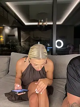 SexOnMyLvL online show from 08.09.26