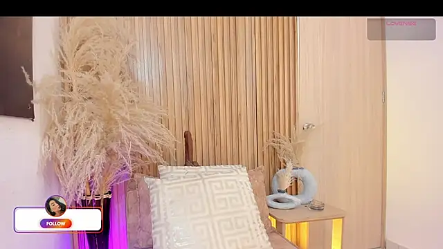 sofhiaa adaams online show from 02.13.26