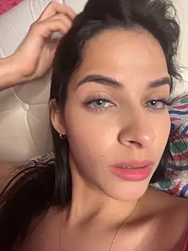 violetta-brown1 online show from 11.13.25