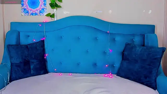 MilliStrii online show from 11.10.25