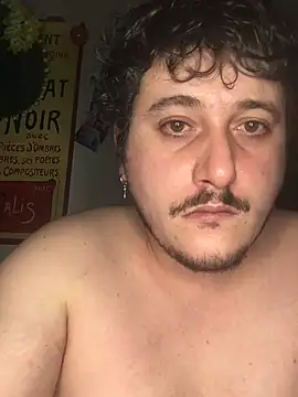 Snapshot of Daminou28 chatting on 12.04.24 Daminou28 online show from 12.04.24