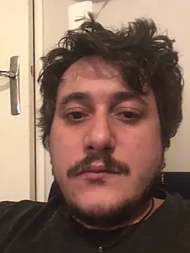 Snapshot of Daminou28 chatting on 12.16.24 Daminou28 online show from 12.16.24