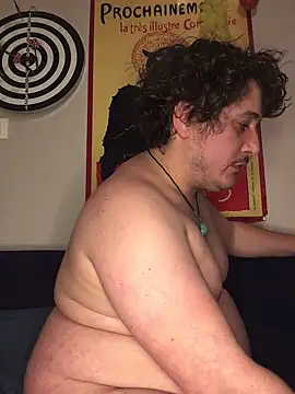 Snapshot of Daminou28 chatting on 02.18.25 Daminou28 online show from 02.18.25