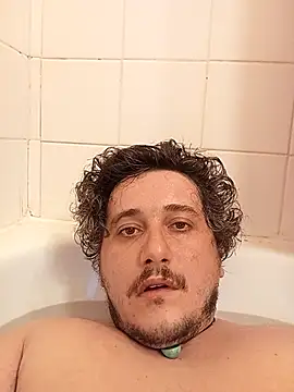 Snapshot of Daminou28 chatting on 09.16.25 Daminou28 online show from 09.16.25