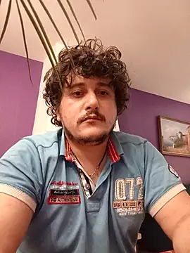 Snapshot of Daminou28 chatting on 09.20.25 Daminou28 online show from 09.20.25