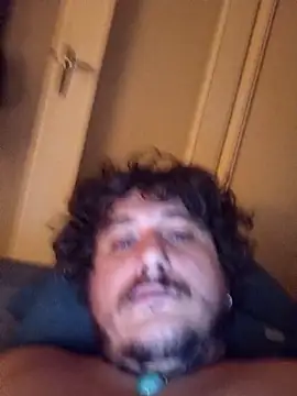 Snapshot of Daminou28 chatting on 10.01.25 Daminou28 online show from 10.01.25