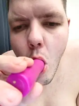 Snapshot of Fcbniklas chatting on 02.02.26 Fcbniklas online show from 02.02.26