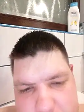 Snapshot of Fcbniklas chatting on 02.04.26 Fcbniklas online show from 02.04.26