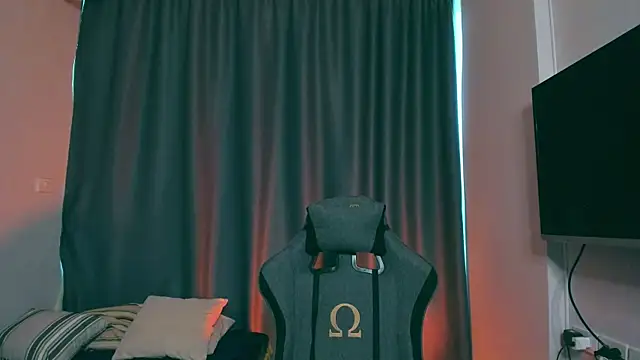 Samuel Andrew online show from 03.15.25