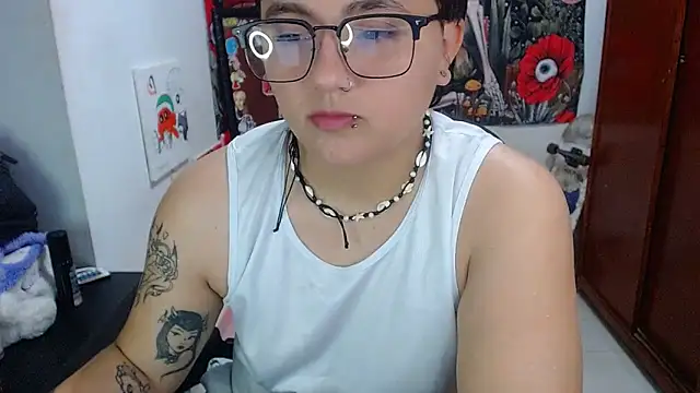 isabeautyx19 online show from 05.10.26