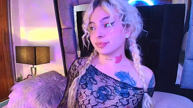 Snapshot of Bonnie_vega chatting on 03.16.25 Bonnie vega online show from 03.16.25