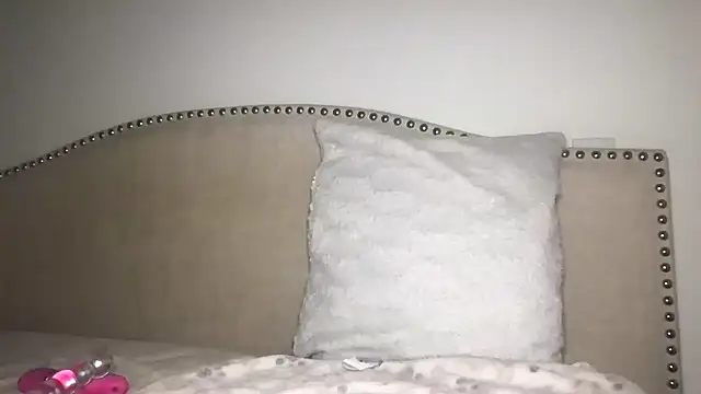 xoxcatt online show from 02.12.25